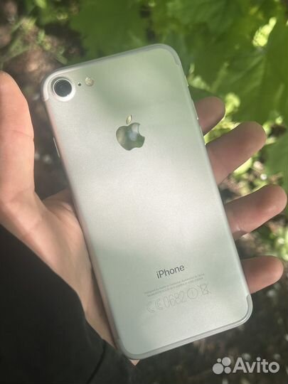 iPhone 7, 128 ГБ