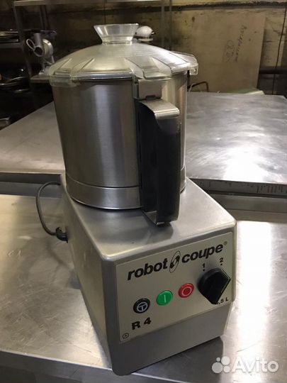 Куттер Robot Coupe R4