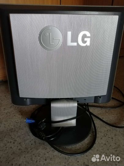 Монитор LG flatron