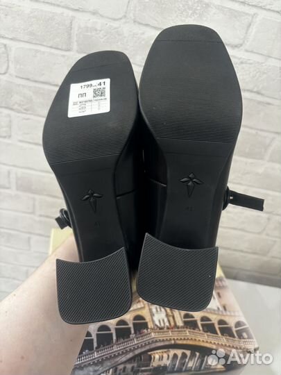 Женские туфли