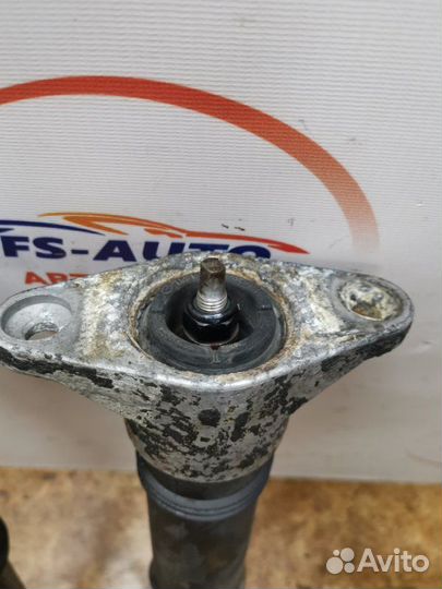 Амортизатор задний Kia Ceed хетчбэк 1.6 123 Л.С