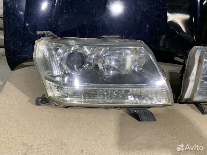 Фара grand vitara