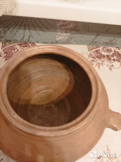 Глиняные горшки, плошка, миски