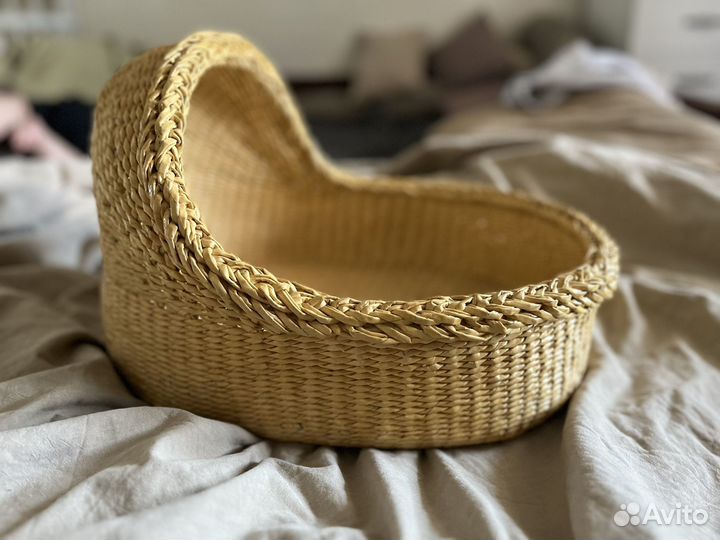 Плетеная люлька колыбель для кукол корзина