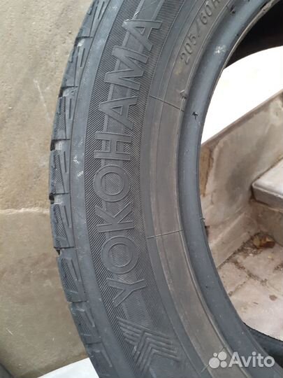 Yokohama Ice Guard IG50 205/60 R16