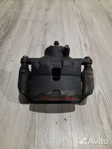 Суппорт тормозной перед Kia ceed 2 JD Лев