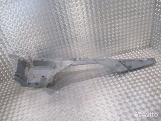 Каркас корпуса подножки левый renault 7482241120