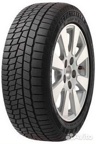 Maxxis SP02 Arctic Trekker 245/45 R18 Q