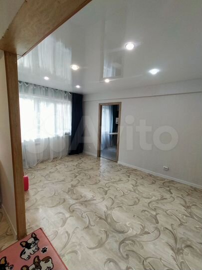 2-к. квартира, 45 м², 1/4 эт.