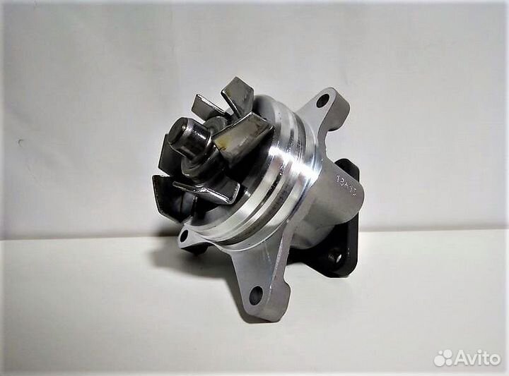 Помпа системы охлаждения Мазда