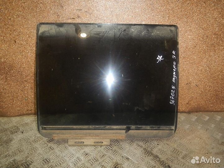 Стекло двери задней правой, Mitsubishi (Митсубиси)