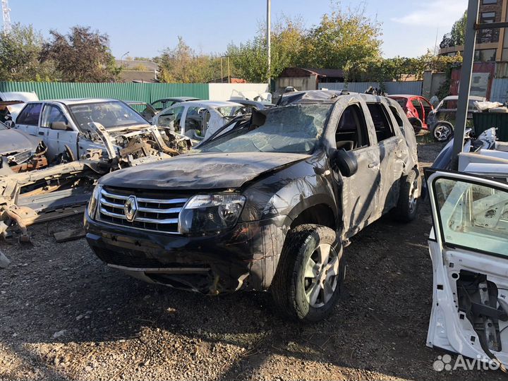 Рено Дастер в Разборе 2.0 МКПП 4х4