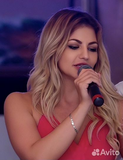 Ведущая на свадьбу Сок