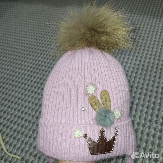 Шапки (зима и демисезон) новые и бу 3-5 лет