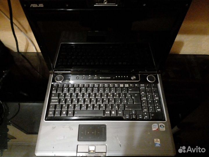 Ноутбук asus М50S