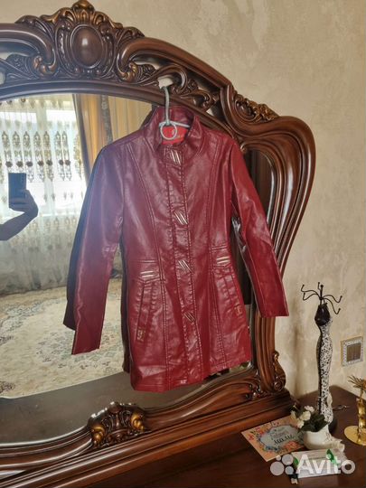 Кожаная куртка детская 122-128 размера