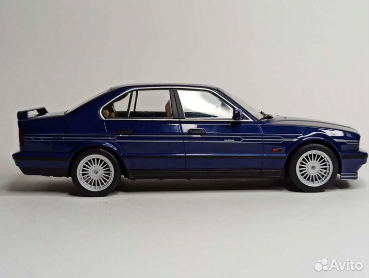 Bmw Alpina B10 4,6 (E34) Blue 1:18