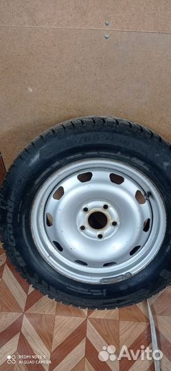 Колеса в сборе с зимней резиной 215/65 R16