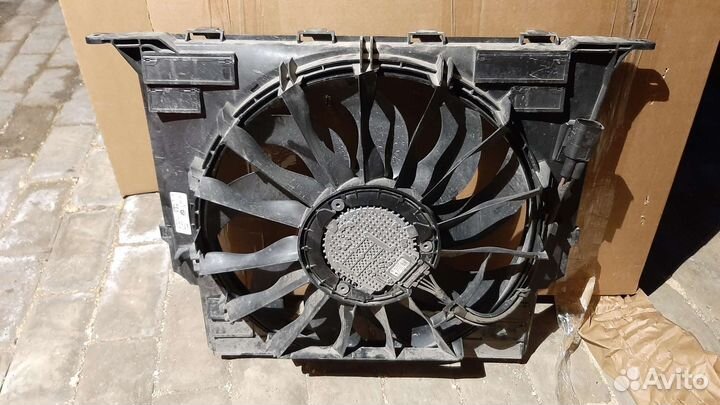 Кожух-диффузор вентилятор охлаждения BMW