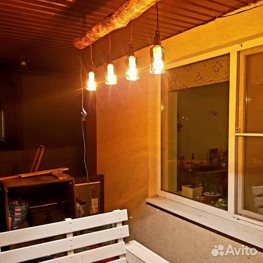 Люстры из дерева