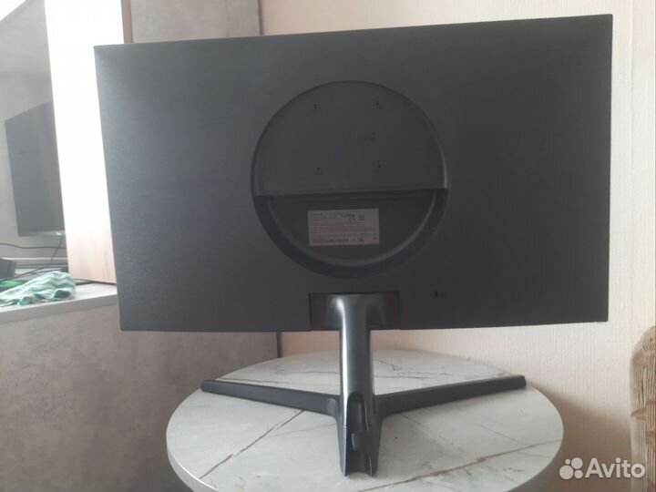 Монитор Samsung 4k 28 модель: U28R550UQI