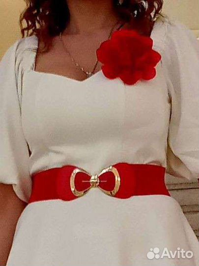 Пояс и заколка-брошь цветок