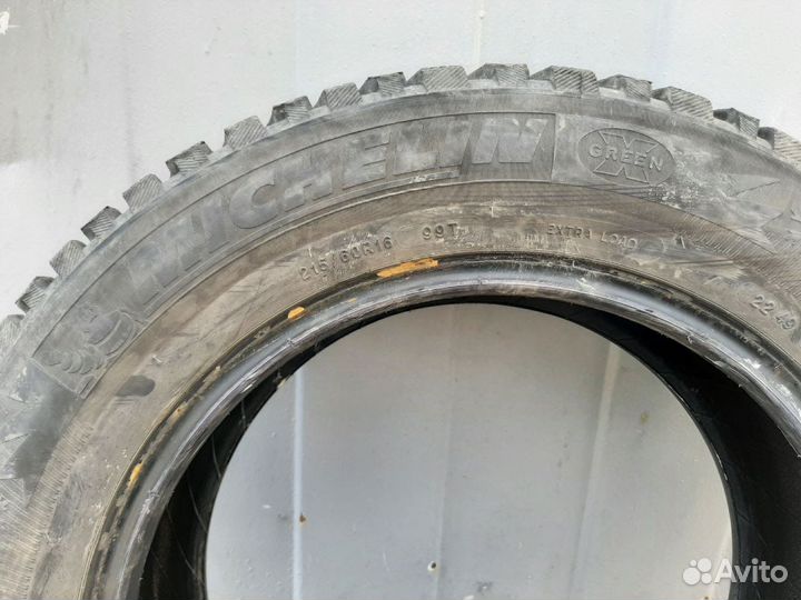 Michelin X-Ice North 3 215/60 R16