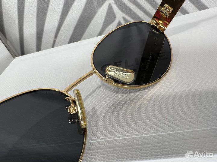 Солнцезащитные очки celine