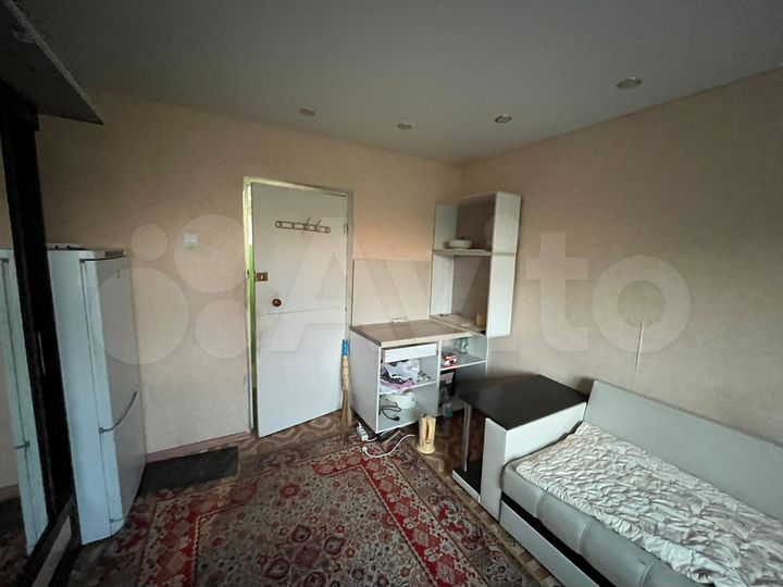 Комната 13 м² в 1-к., 5/5 эт.