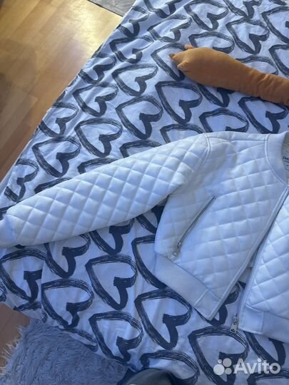 Бомбер женский