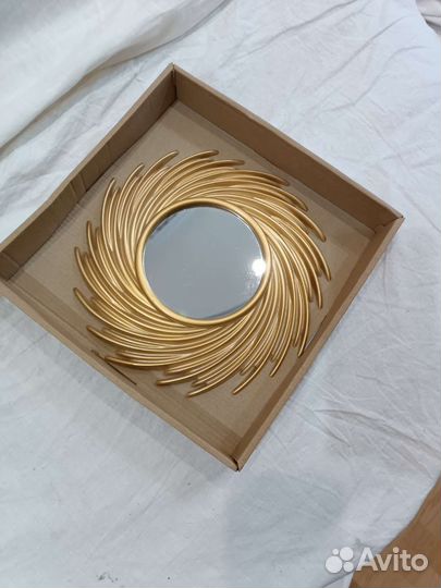 Декоративное зеркало