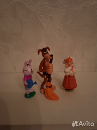 Игрушки из киндера Ландрин