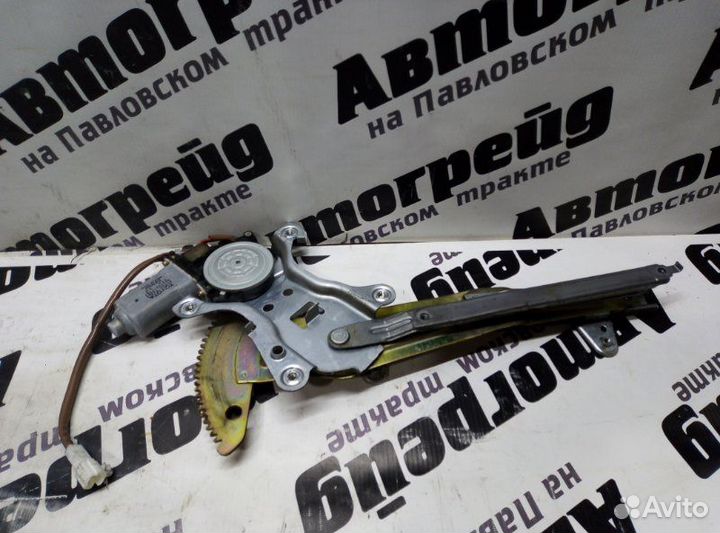 Стеклоподъемный механизм задний левый Toyota Camry