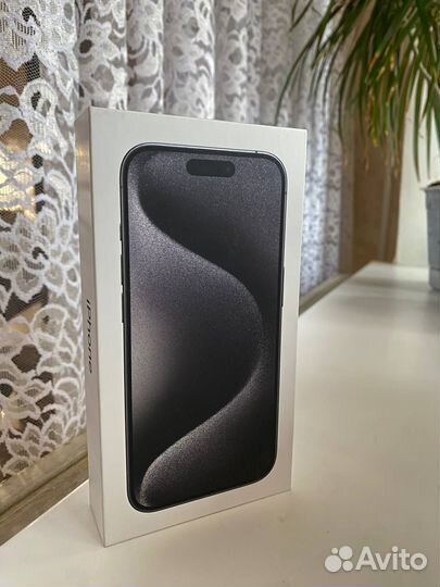 iPhone 15 Pro, 128 ГБ