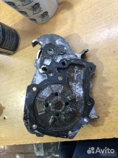 Насос водяной Renault Logan K4M