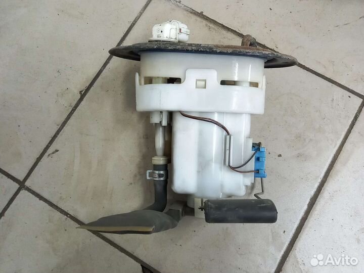 Бензонасос, топливный насос Hyundai tucson 1