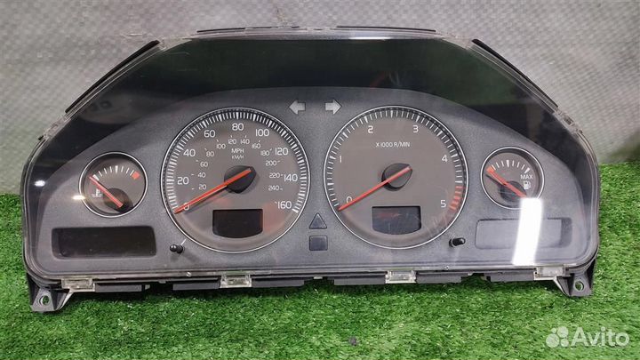 Приборная панель Volvo XC90 2006