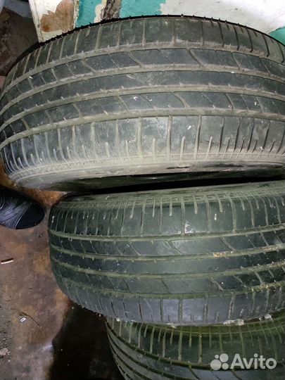 Bridgestone WT12 195/60 R15 и 195/60 R15