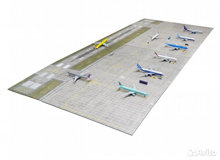 Макет аэропорта со взлётно-посадочной полосой