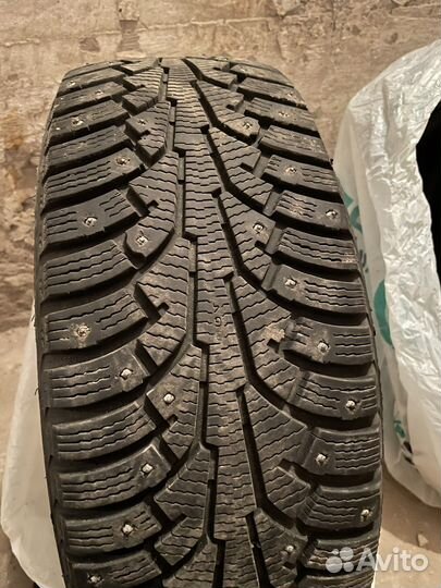 Nordman 5 215/55 R17 98