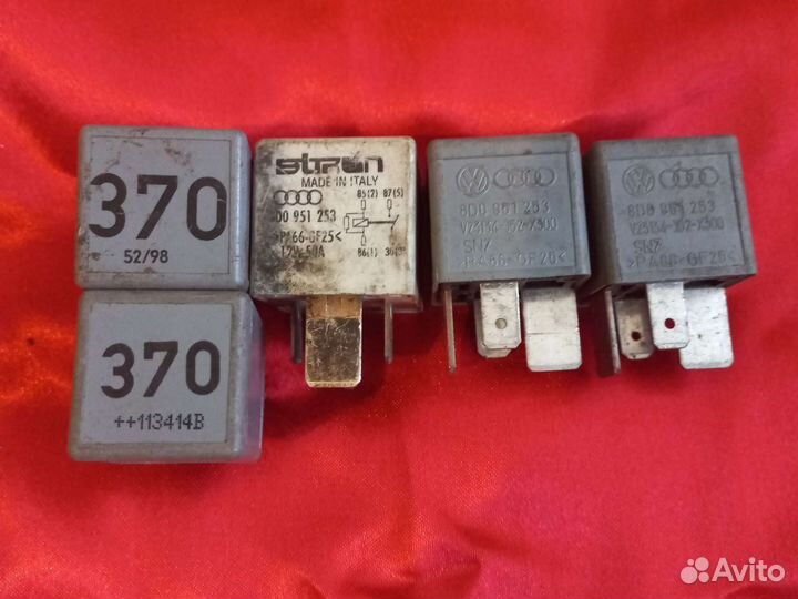 Реле 370 многофункциональное Audi Volkswagen
