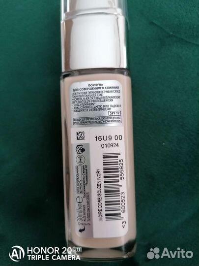 Тональный крем Loreal