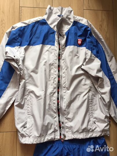 Продам спортивный костюм