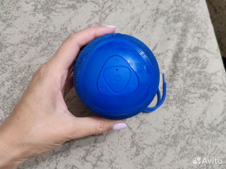 Блютуз колонка с радио