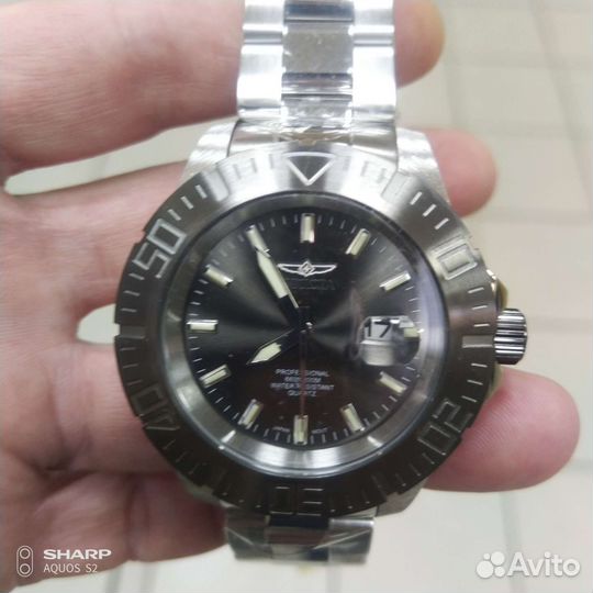 Мужские наручные часы invicta