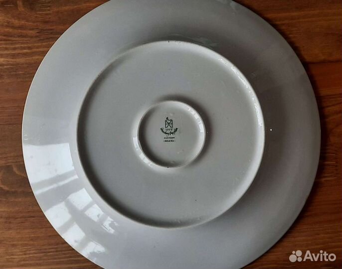 Фарфоровое блюдо гдр