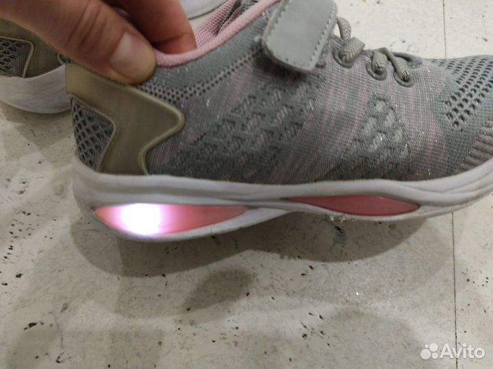 Кроссовки Котофей