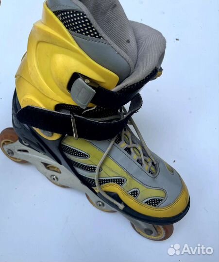 Роликовые коньки