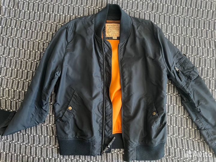 Бомбер alpha industries ma 1