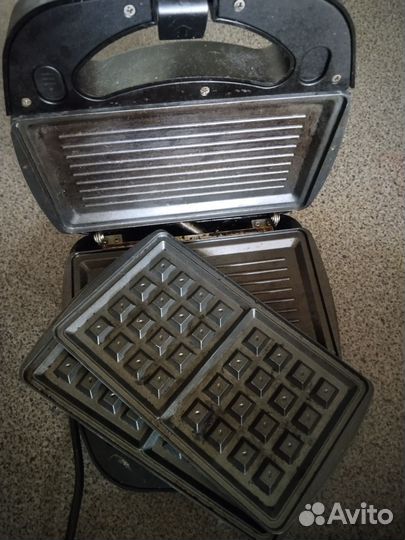 Вафельница